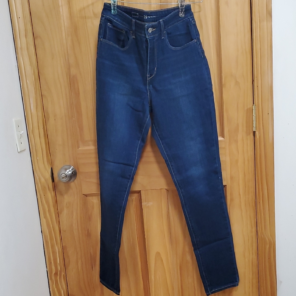 Women's Levi's